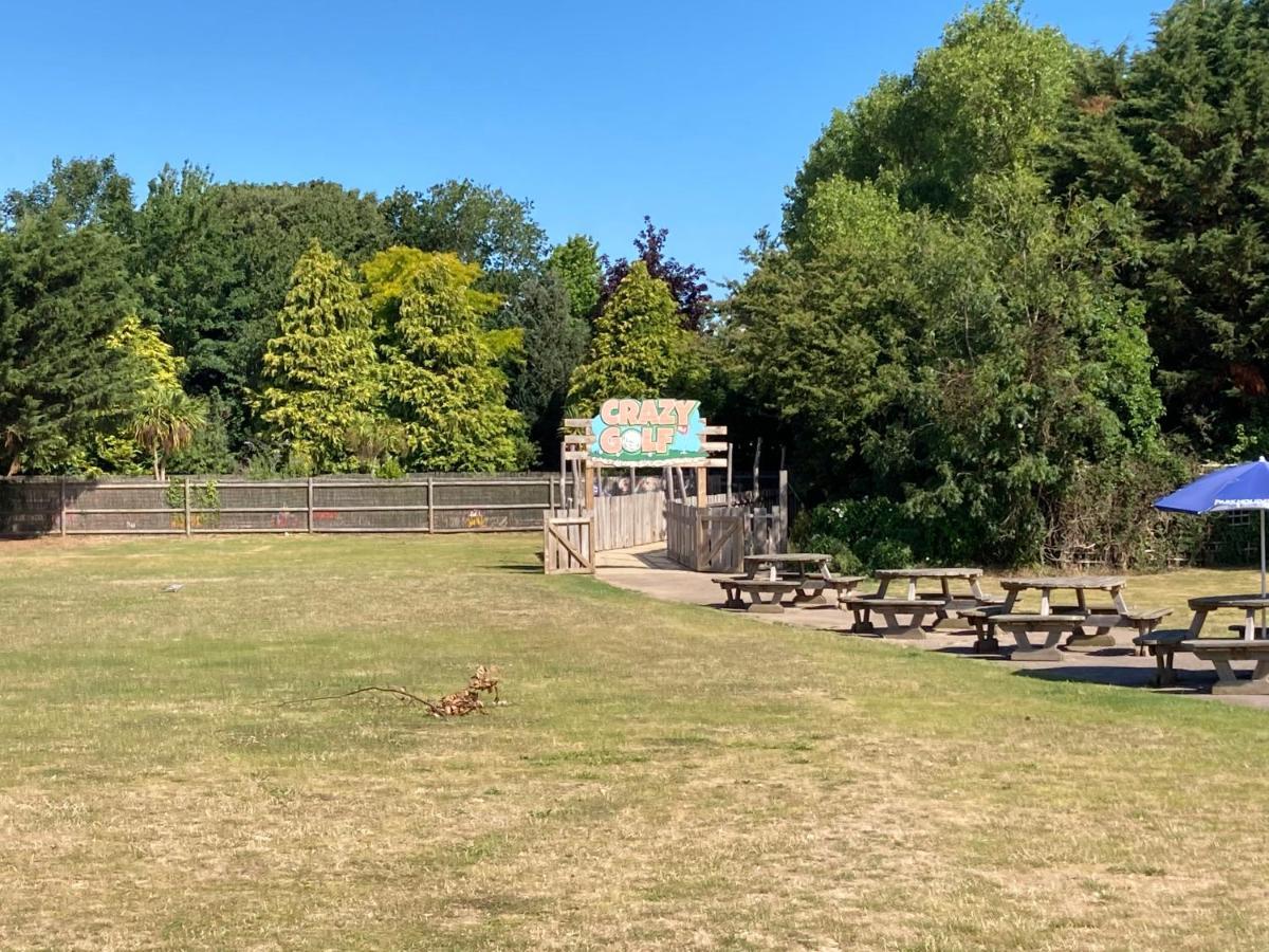 Birchington Vale Caravan Holiday Park Екстериор снимка